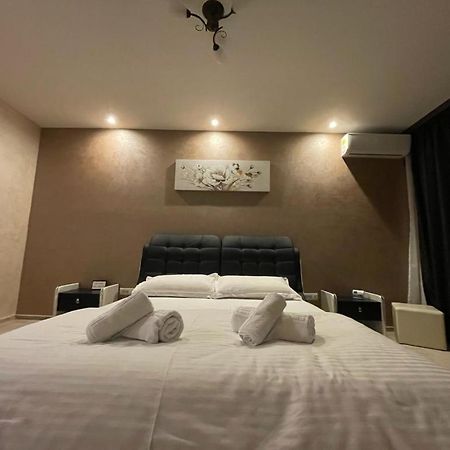 Apartmán Cezara Galaţi Exteriér fotografie