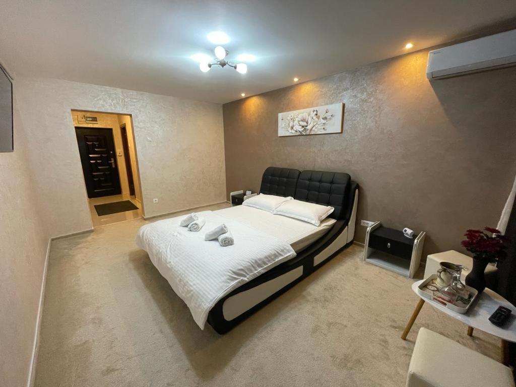 Apartmán Cezara Galaţi Exteriér fotografie