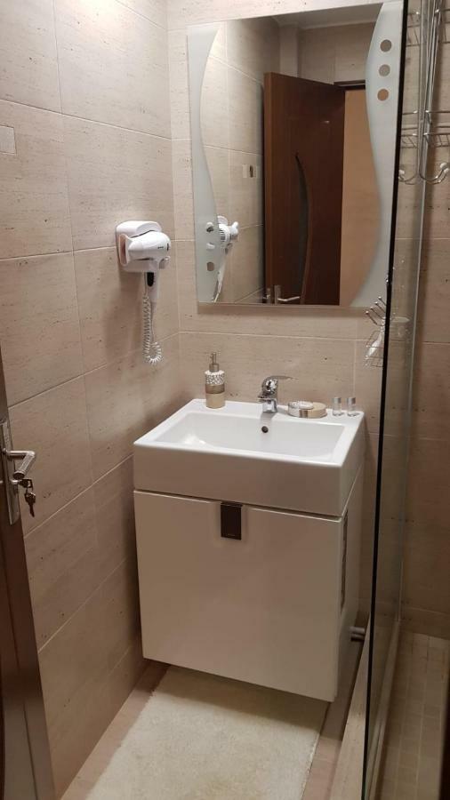Apartmán Cezara Galaţi Exteriér fotografie