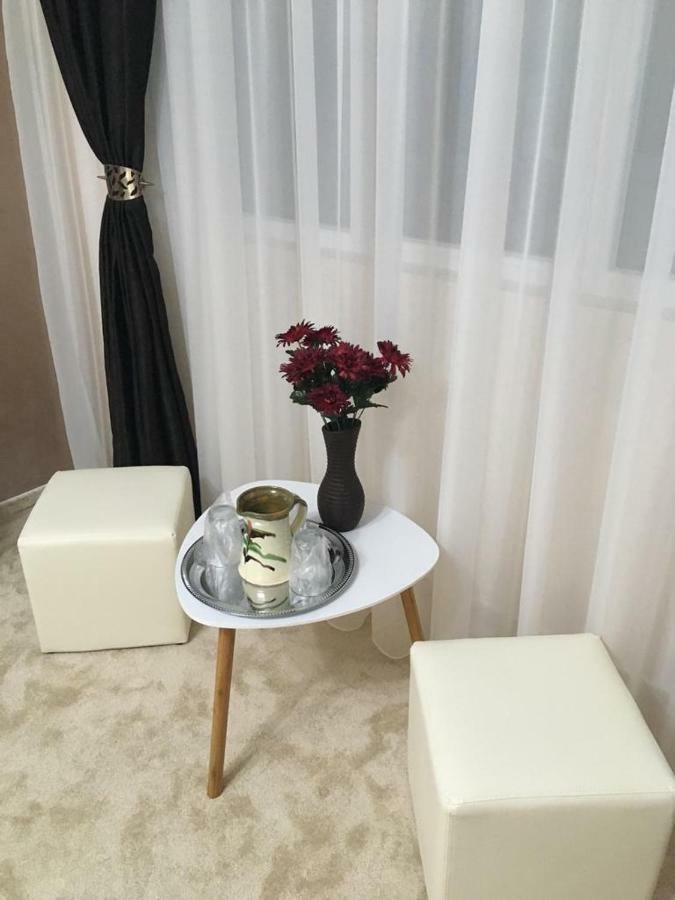 Apartmán Cezara Galaţi Exteriér fotografie